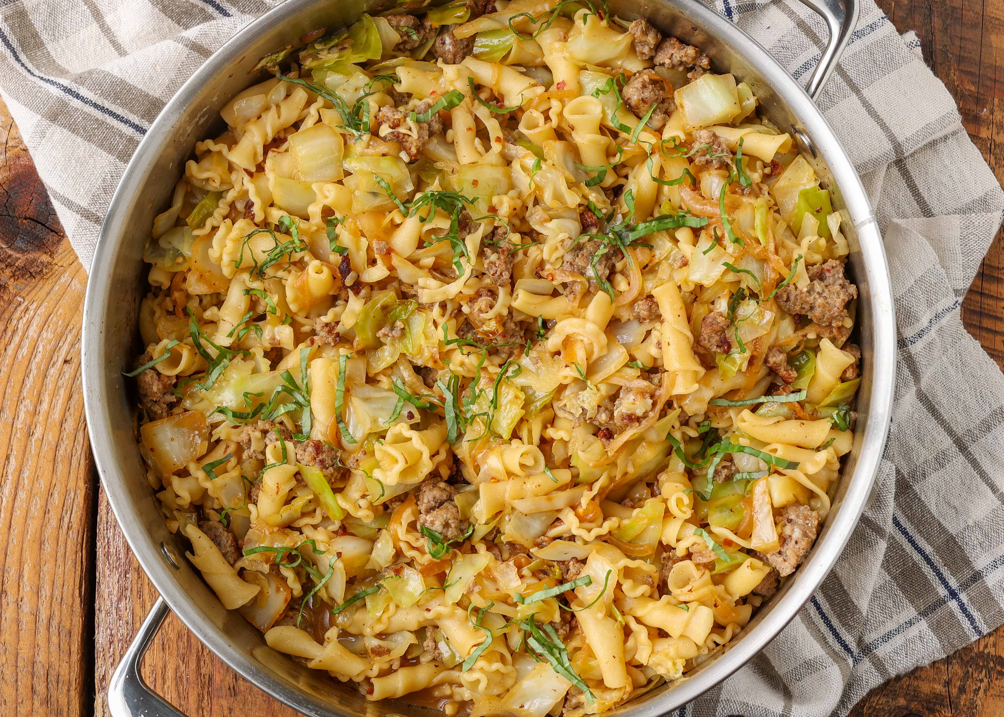 Cabbage Sausage Pasta: Hearty & Fresh Flavor Magic